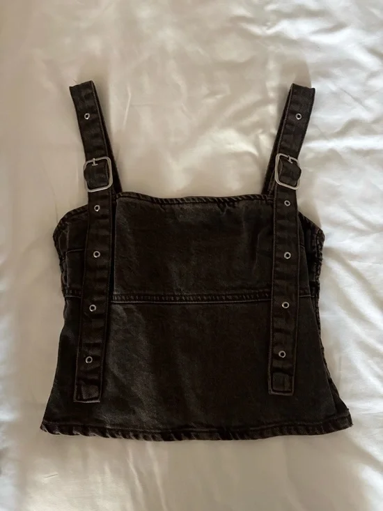 Black Adjustable-Strap Denim Crop Top - Picture 1 of 3